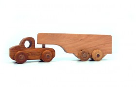 Vrachtwagen met aanhanger