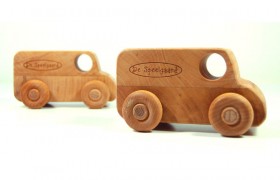 Houten bestelauto