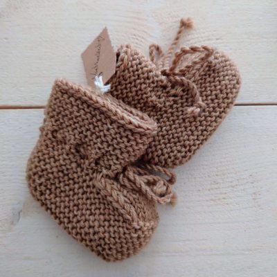 Wollen babyslofjes beige (Voetzoekertjes)