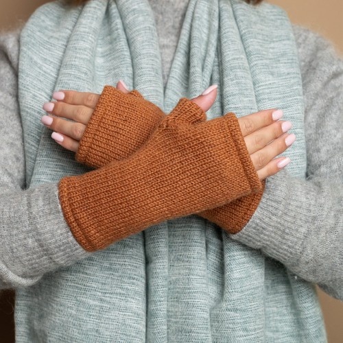 gebreide wollen handwarmers, sjaal met verhaal